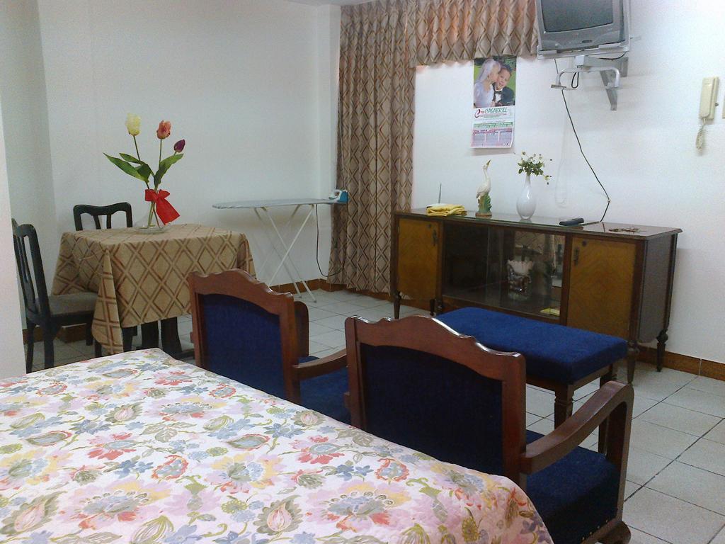 Strenua Santa Maria Suites Трухильо Стая снимка