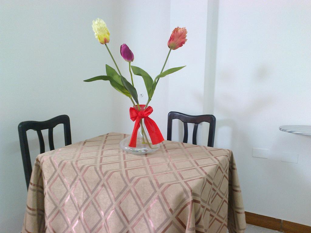 Strenua Santa Maria Suites Трухильо Екстериор снимка