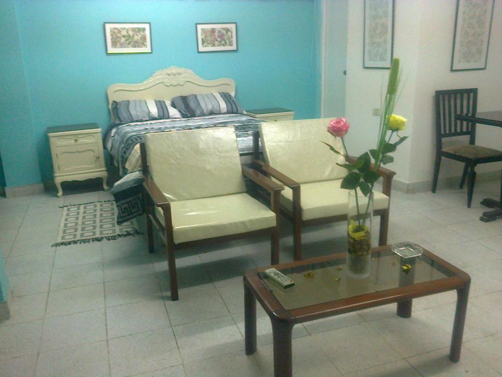Strenua Santa Maria Suites Трухильо Стая снимка