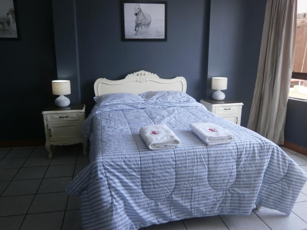 Strenua Santa Maria Suites Трухильо Екстериор снимка