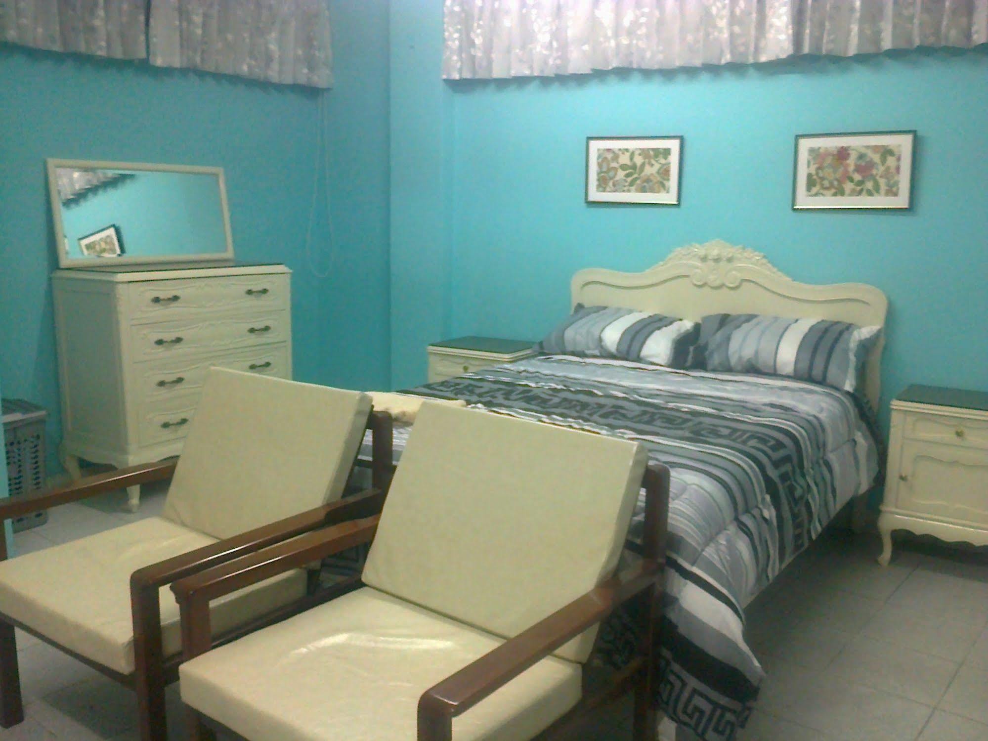Strenua Santa Maria Suites Трухильо Екстериор снимка